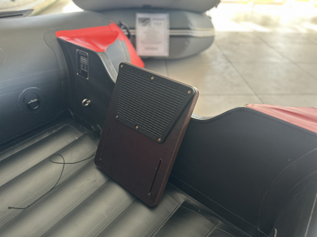 Лодка MISHIMO RIVER JET 470 под водомет 