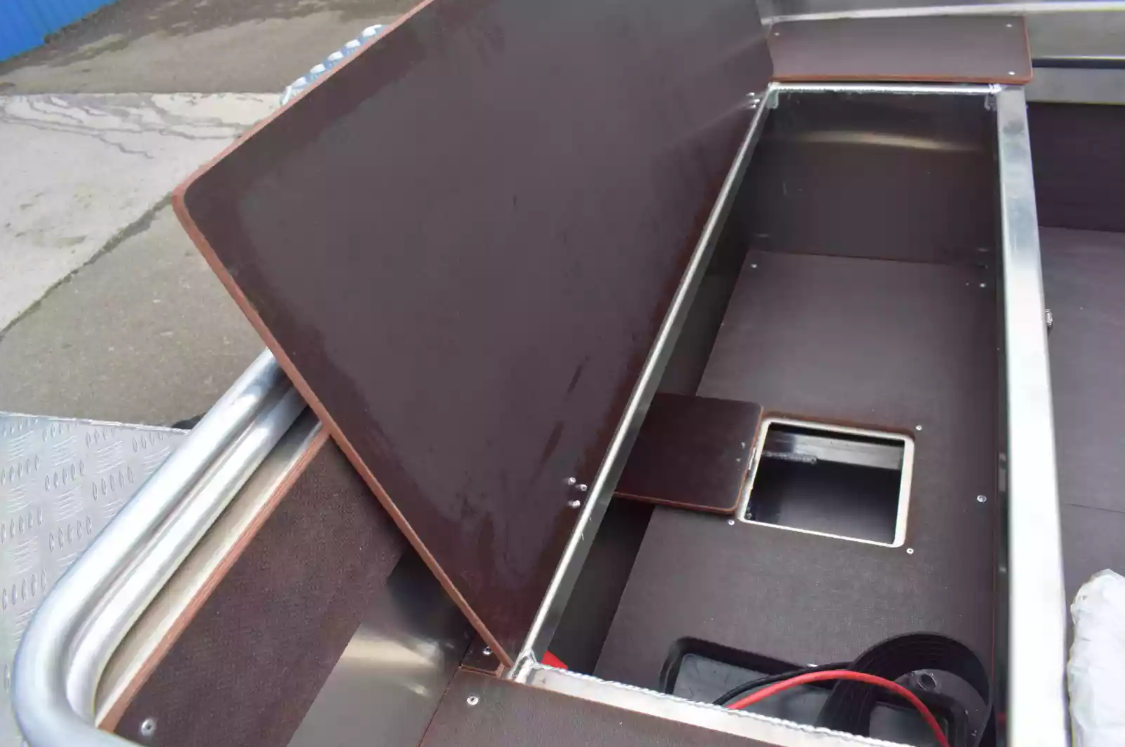 Алюминиевая лодка  Неман-400 DCM NEW 