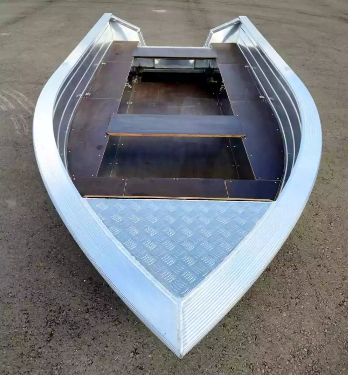 Алюминиевая лодка Неман-400 