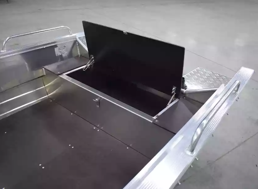 Алюминиевая лодка  Wyatboat-430 Р 