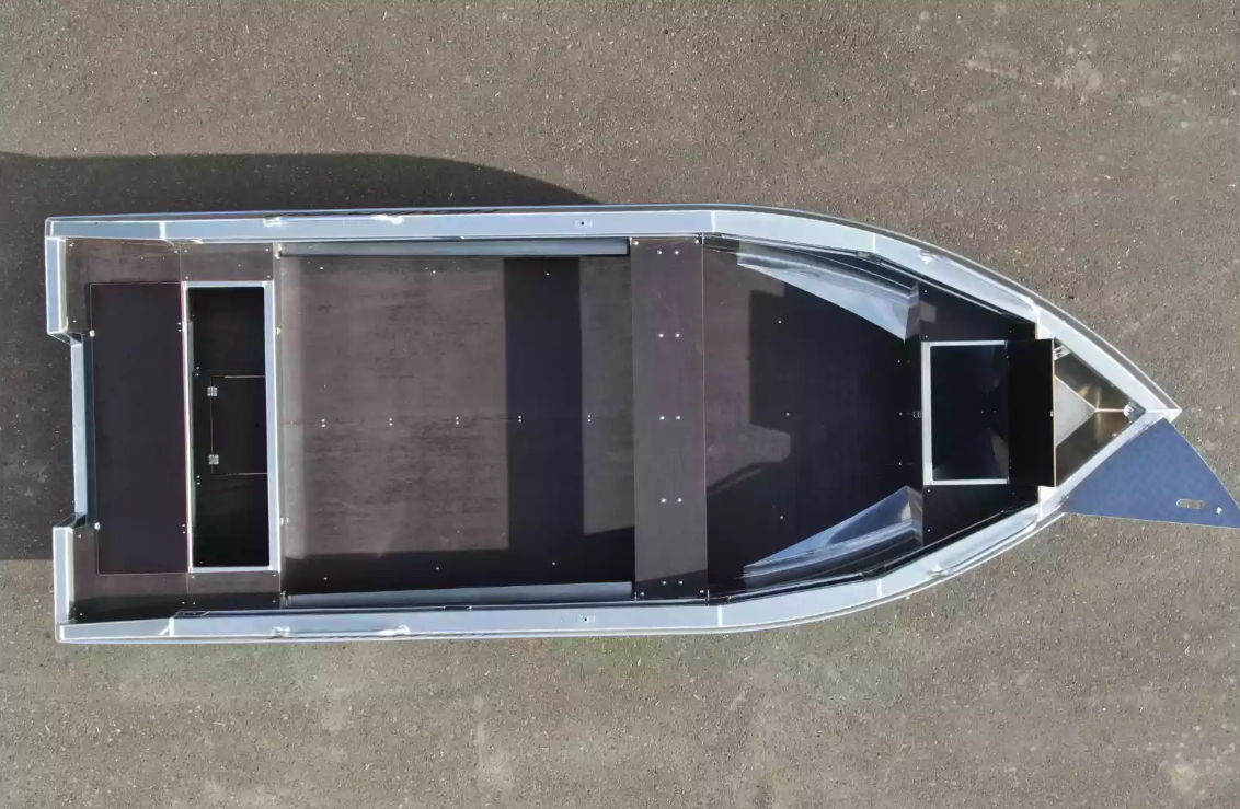 Алюминиевая лодка  Неман-480 Р 