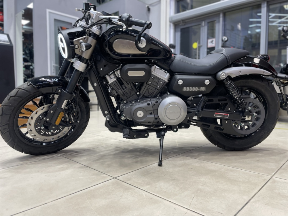 Мотоцикл Benda Chinchilla 300 