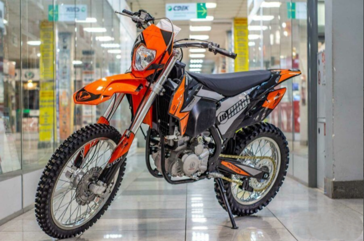 Мотоцикл RACER X2 