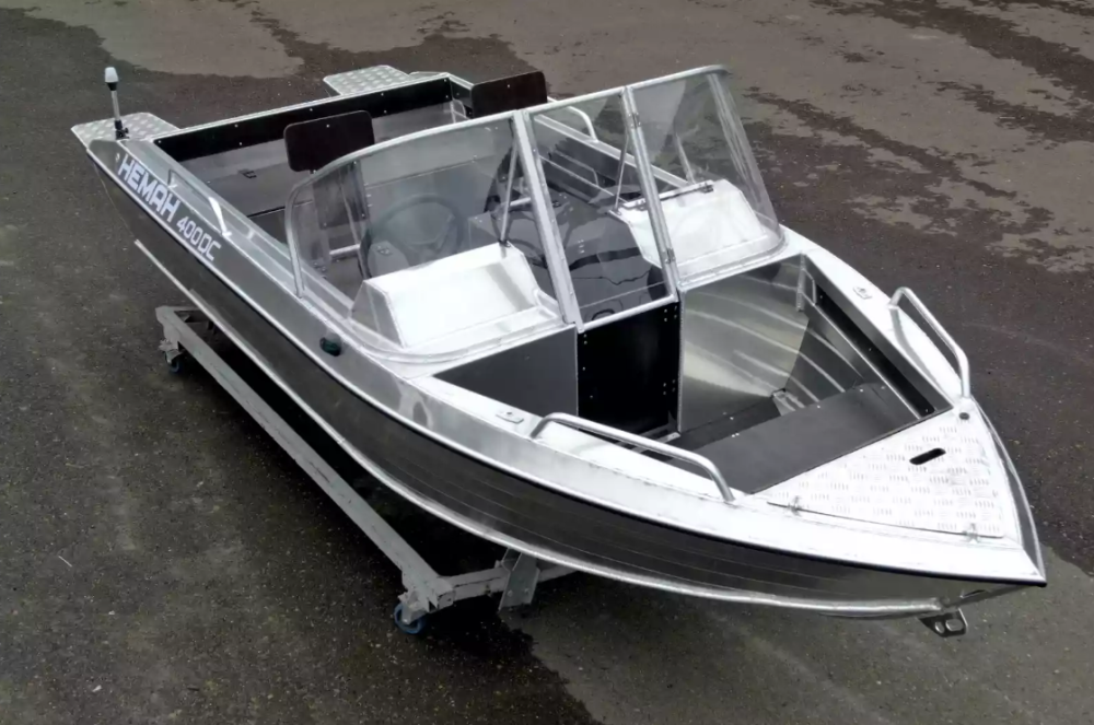Алюминиевая лодка  Neman-400 DC 