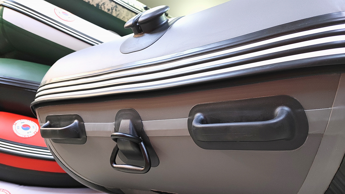 Лодка MISHIMO FAMILY PRO 390 