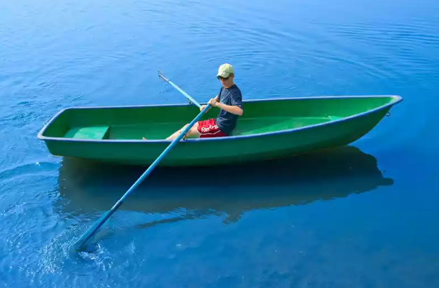 Стеклопластиковая Лодка Голавль 