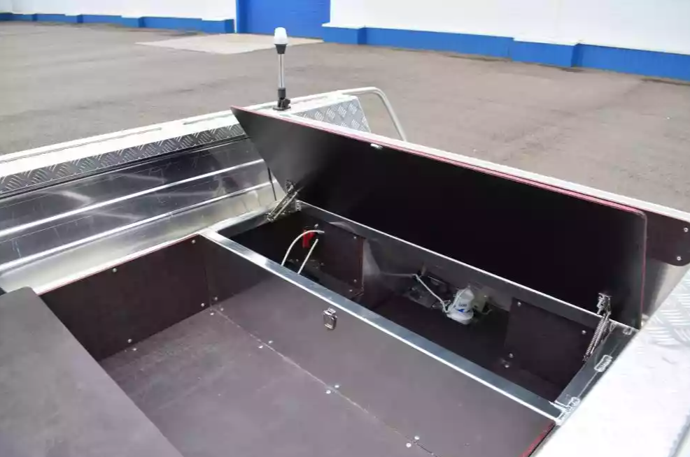 Алюминиевая лодка Wyatboat-390 DCM Увеличенный борт 