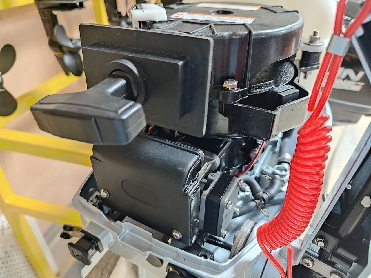 Лодочный мотор PROMAX SP5FHS (внешний бак 12 л) 