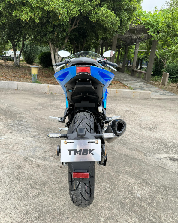 Мотоцикл TMBK Idealist 400cc 