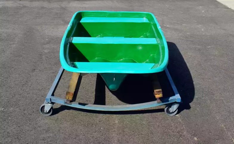 Стеклопластиковая лодка Старт (тримаран) 