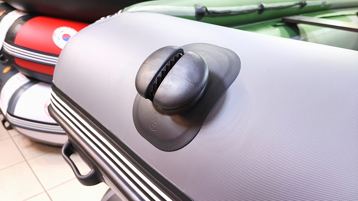 Лодка MISHIMO FAMILY PRO 390 