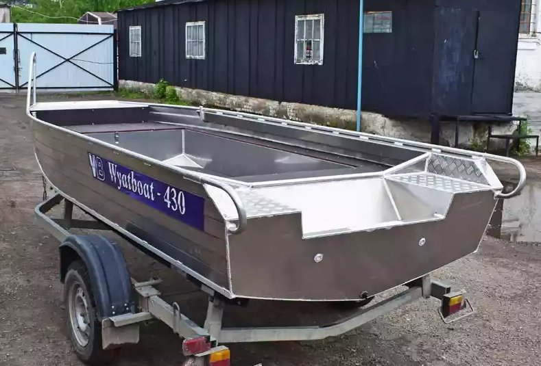 Алюминиевая лодка  Wyatboat-430 Master 