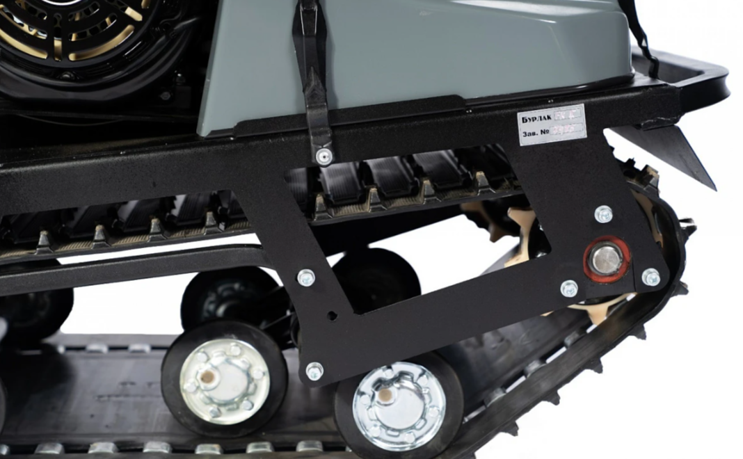 Мотобуксировщик БУРЛАК-M2 LFS 15 л.с.(передний привод, склизы) 