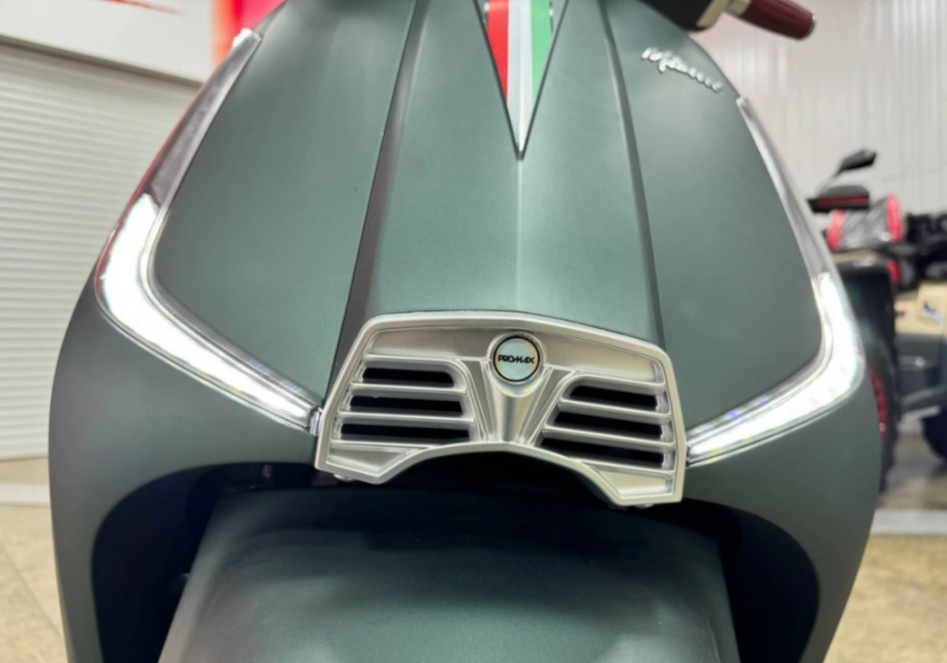 Скутер PROMAX Miami 240 (49) 