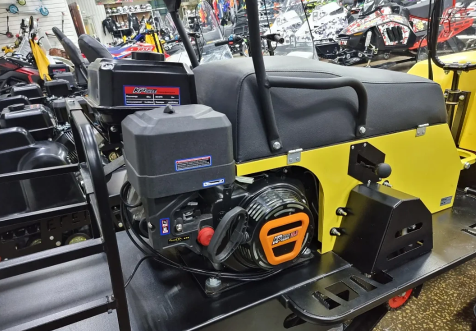 Миниснегоход Бурлак-М Егерь SPORT MAX 20 л.с. с эл.зап. 