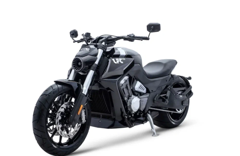 Мотоцикл Benda LFC 700 