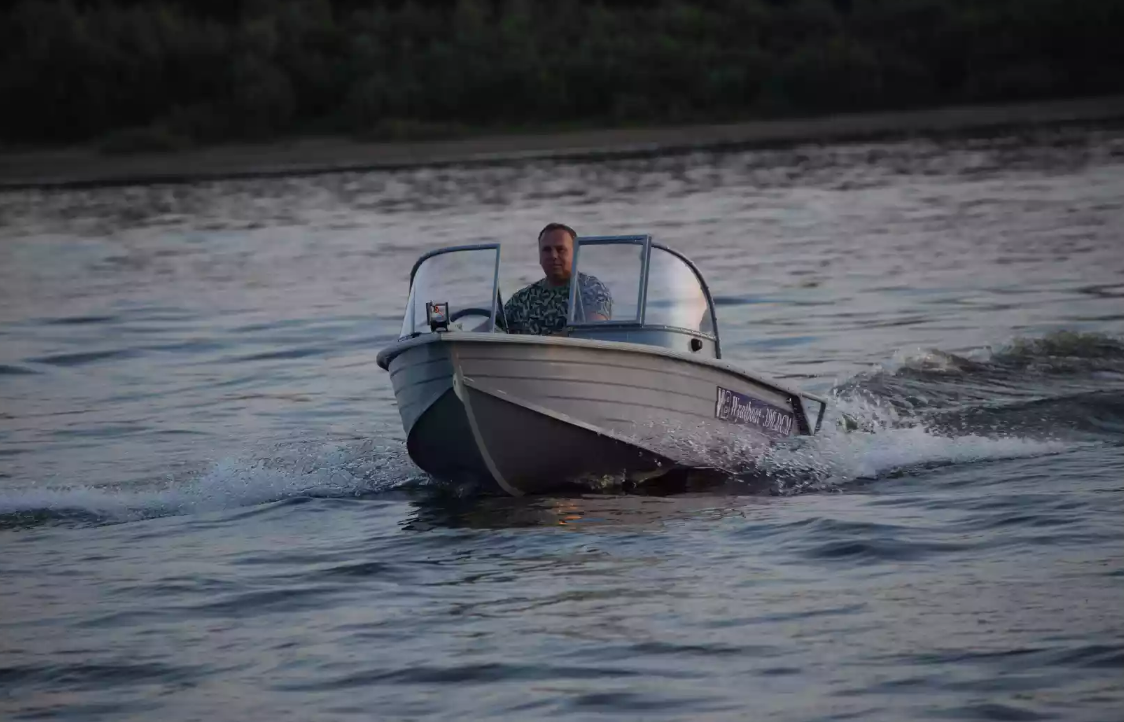 Алюминиевая лодка Wyatboat-390 DCM 