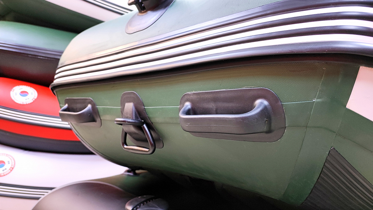 Лодка MISHIMO FAMILY PRO 390 