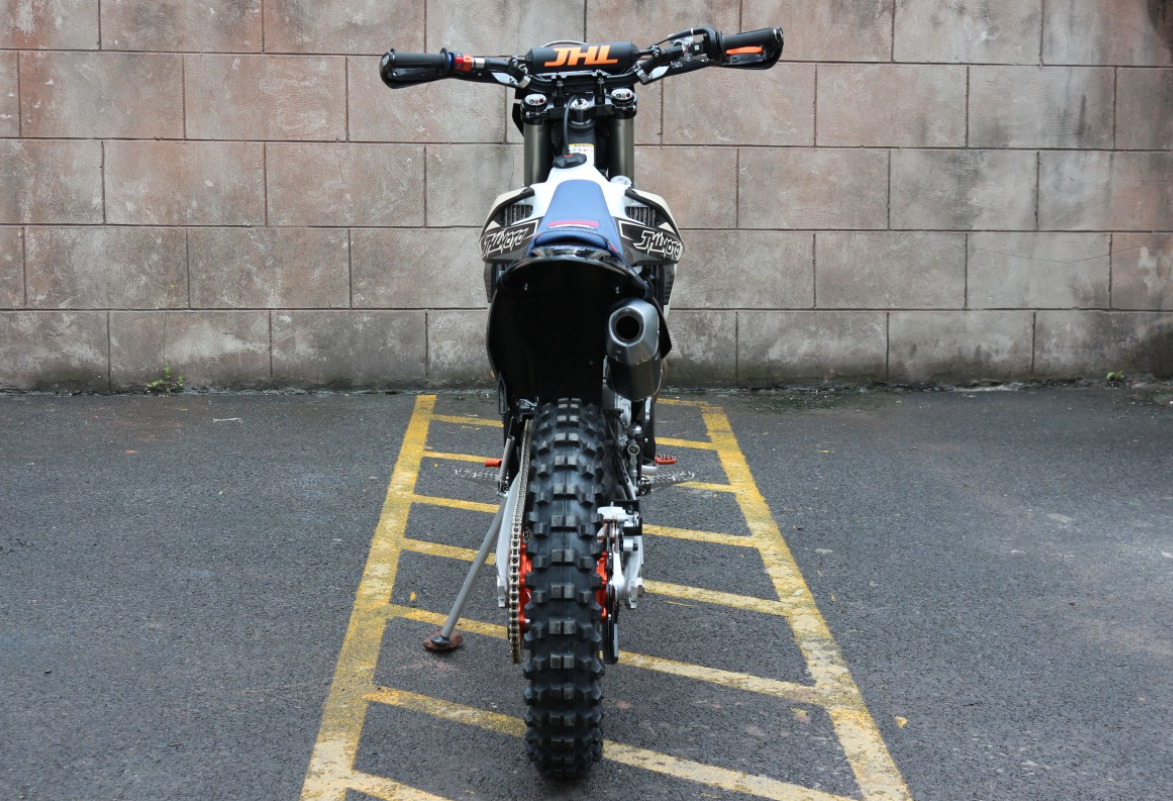 Мотоцикл JHLMOTO JHL Z8i (EFI) NC300S (182-MN) 