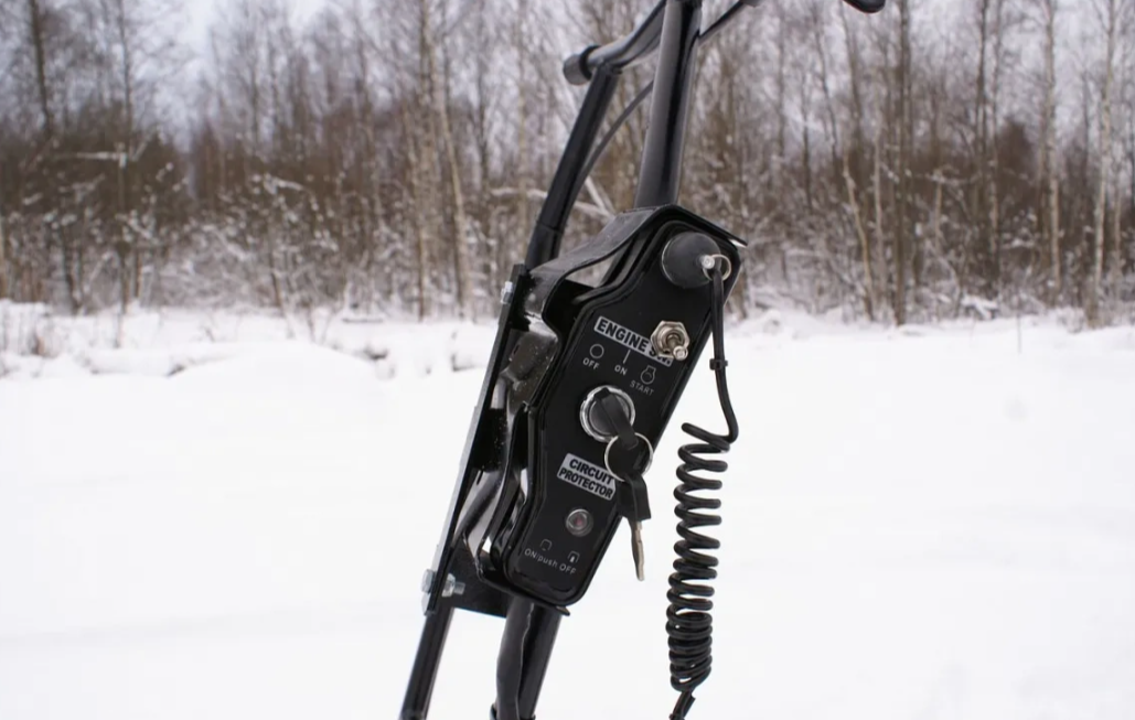 Мотобуксировщик БТС «МАЛЕК»  380/7  БЕЗ э/зап. LIFAN/LONCIN (60 Ватт) 