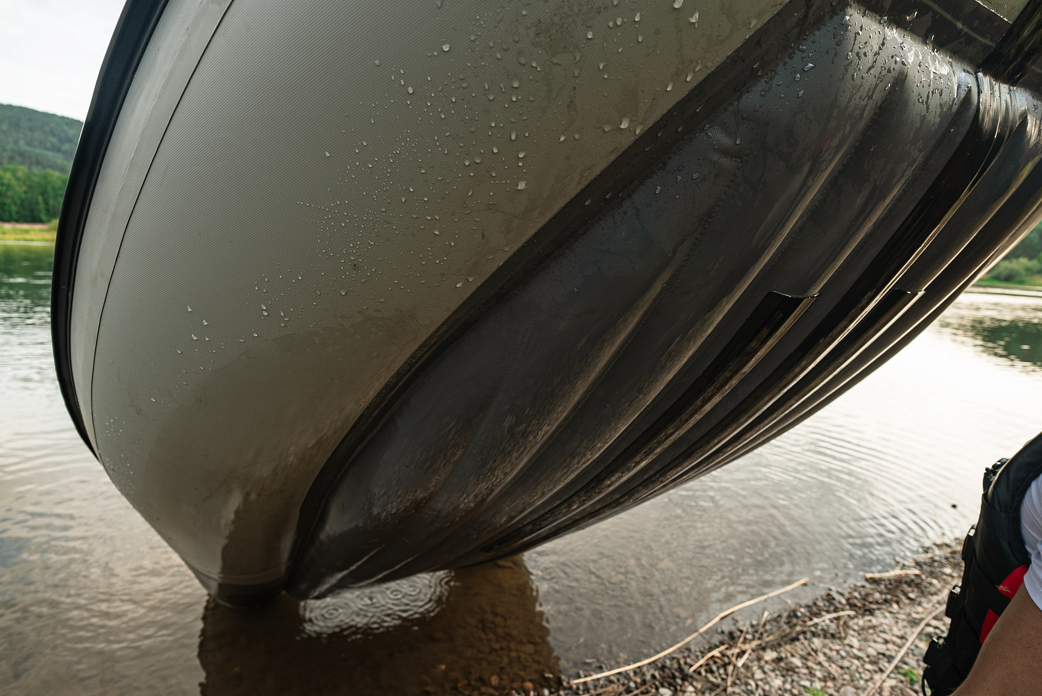 Лодка MISHIMO RIVER JET 390 под водомет 