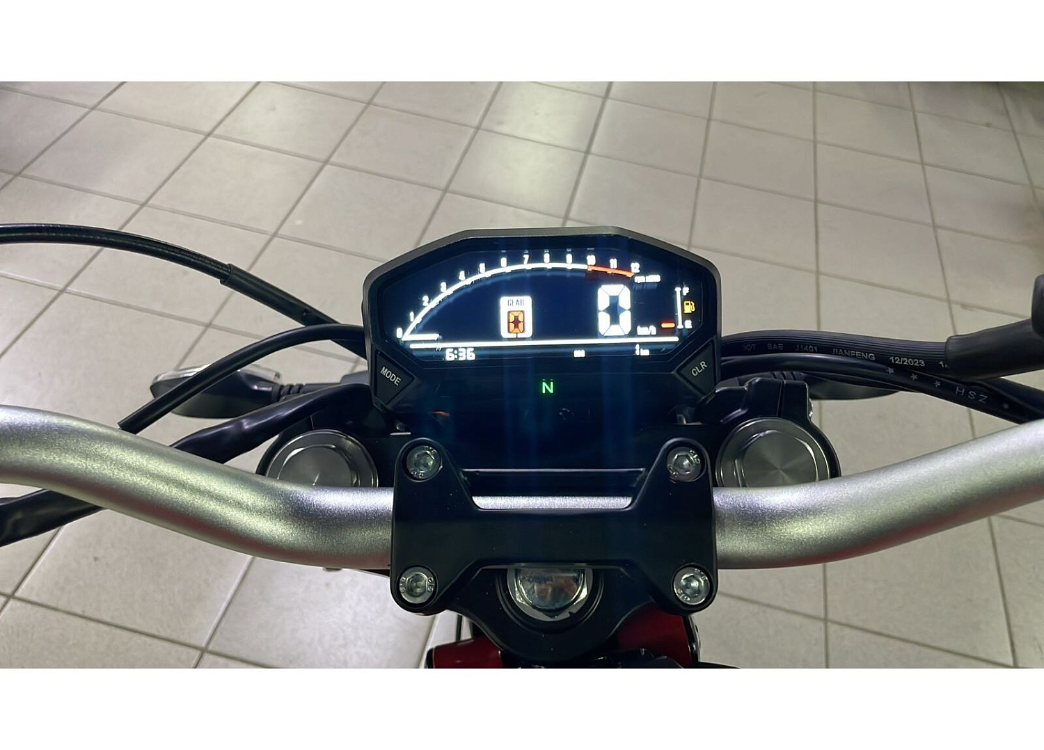 Мотоцикл VMC Monster - 125сс (replica Ducati Monster), дисковый тормоз 