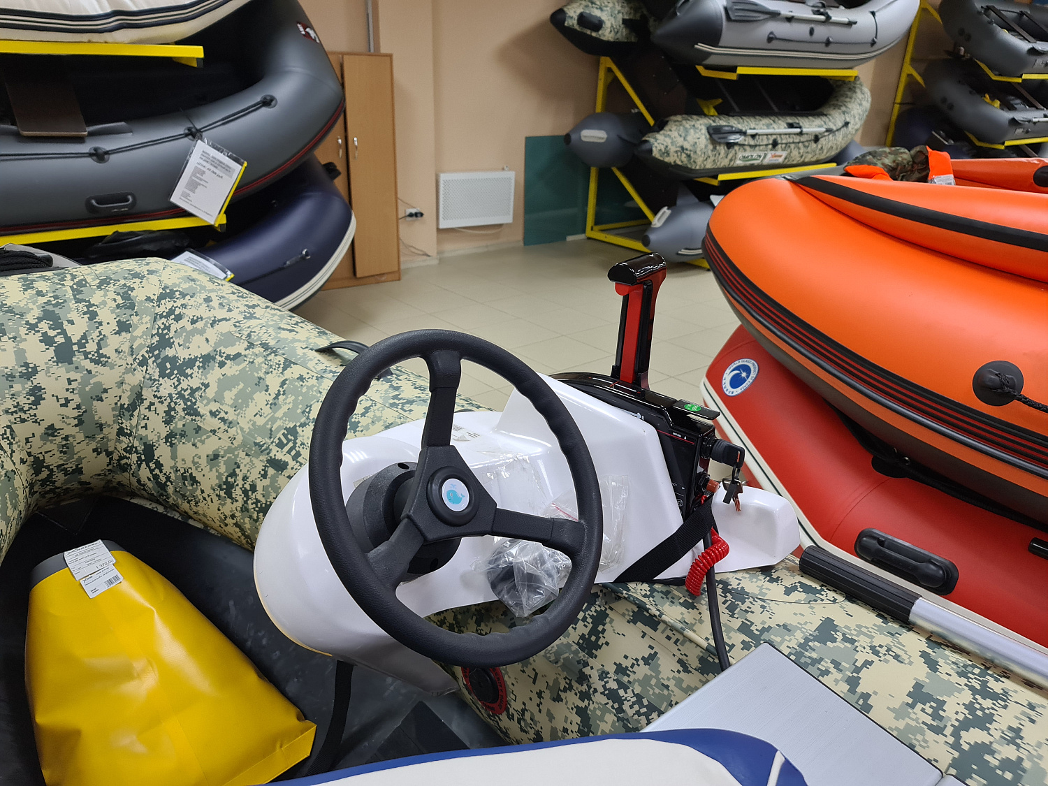 КОНСОЛЬ ПЛАСТИКОВАЯ ДЛЯ ДУ 