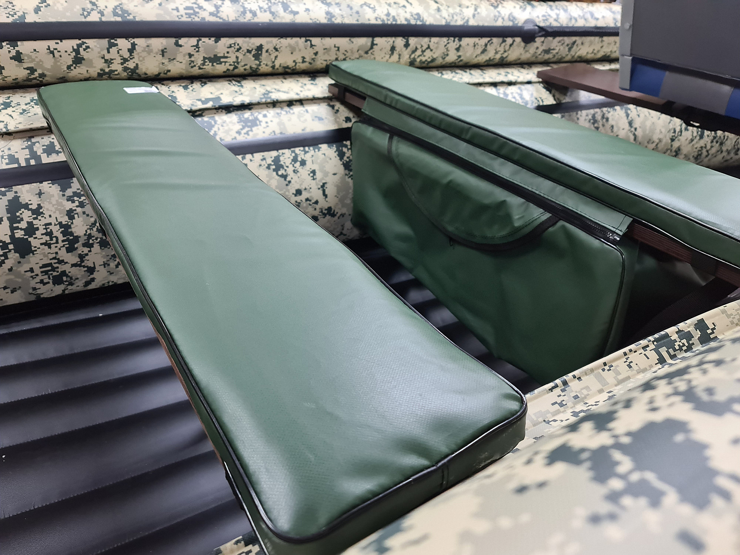 КОМПЛЕКТ МЯГКИХ НАКЛАДОК С СУМКОЙ ДЛЯ ЛОДОК 80Х20 ЗЕЛЕНЫЙ 